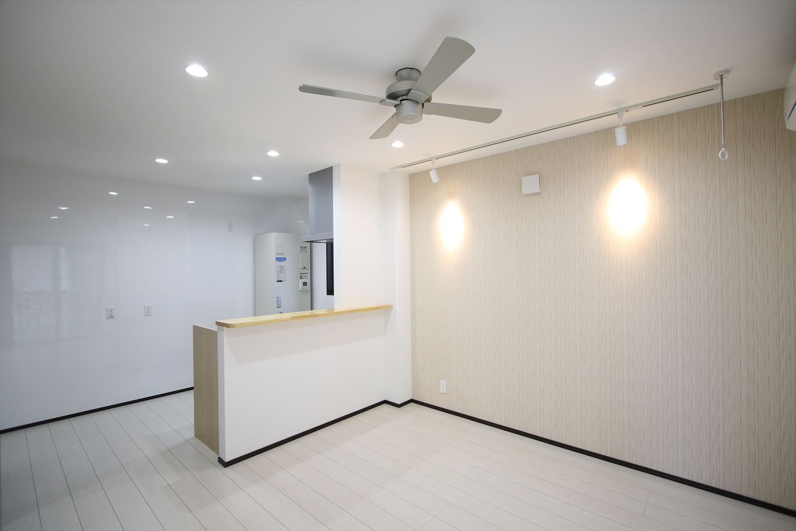 湖山町北6丁目 モコ 1LDK学生向け賃貸アパート